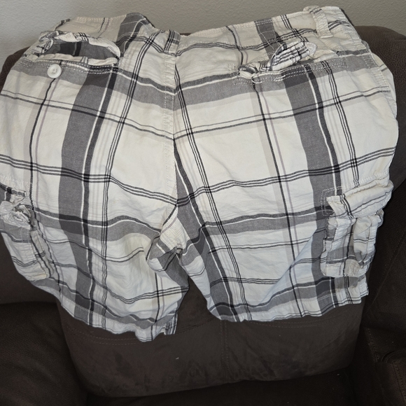 Men's Plaid Shorts in Black and White - Picture 2 of 4